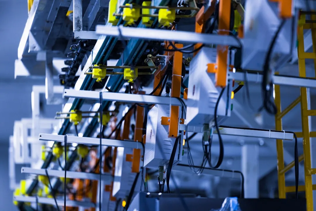 哈尔滨欧尔泰LED工矿灯性能参数详解与选型建议